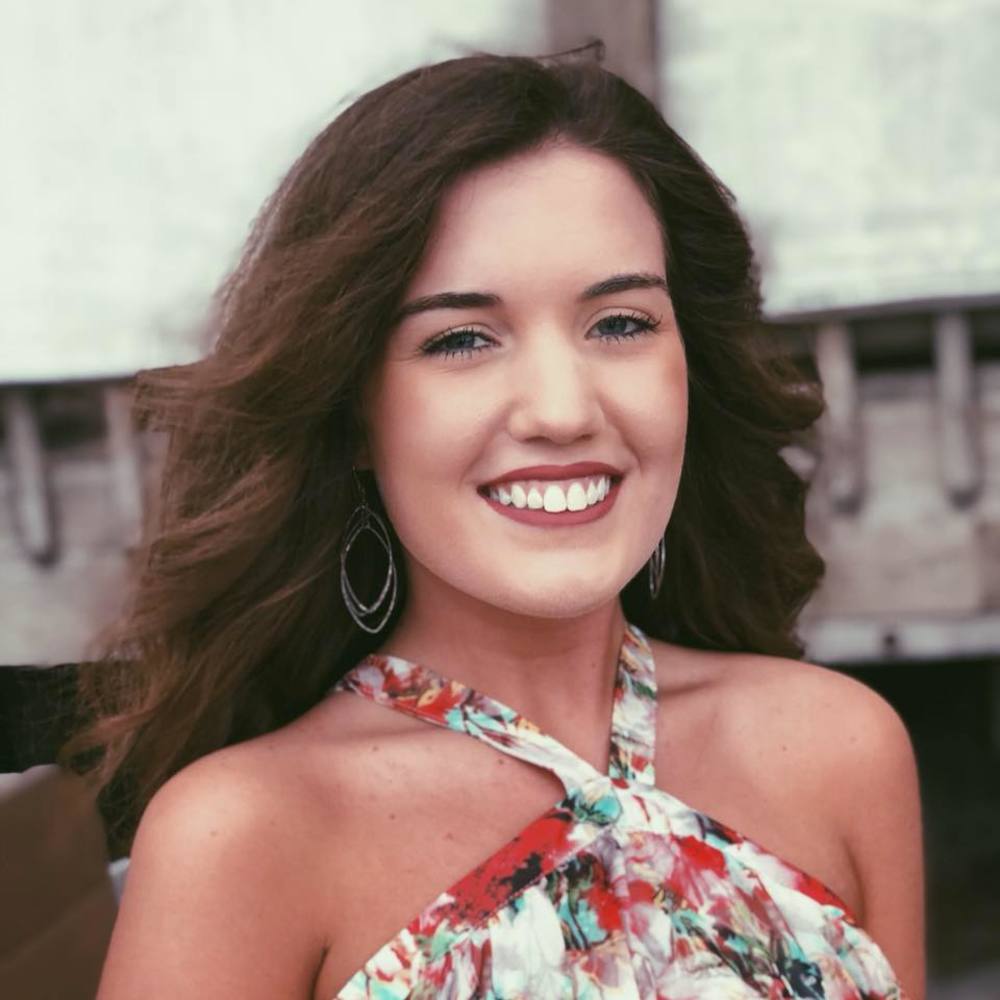 Meet your Posher, Tara-kate